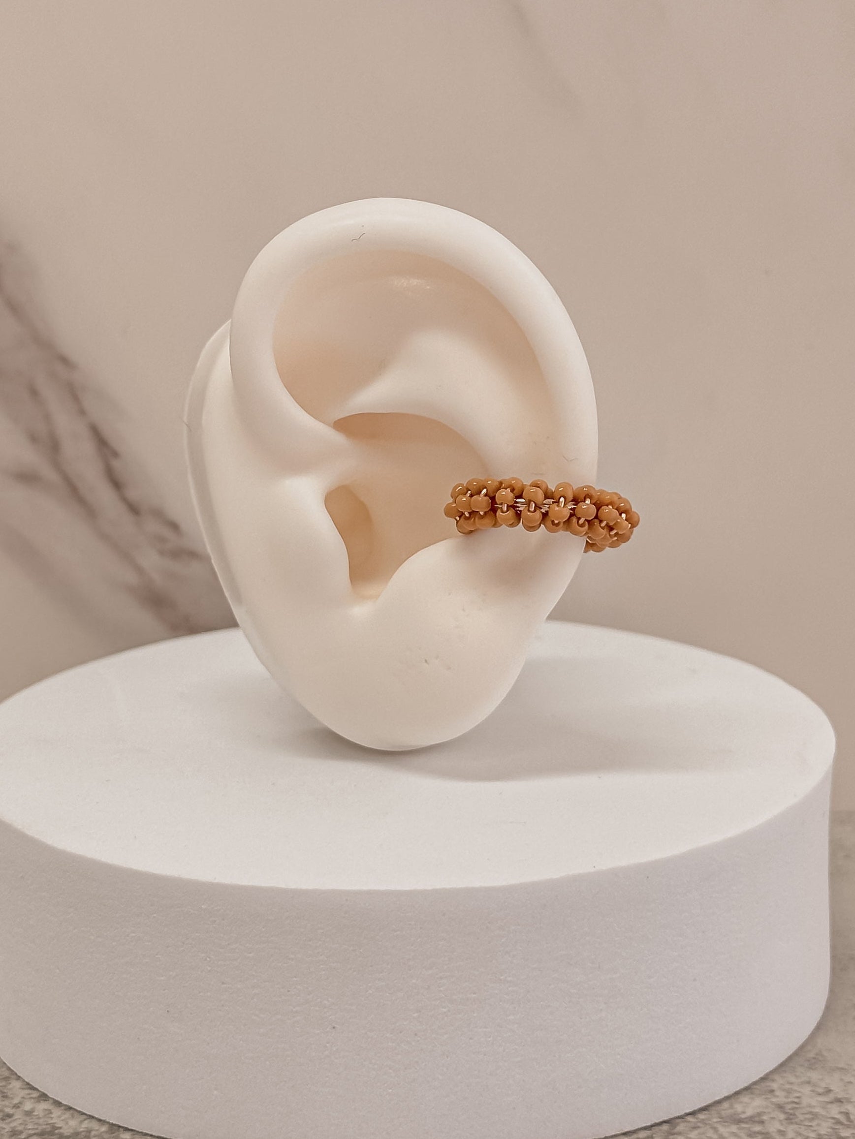 Ear cuff casual