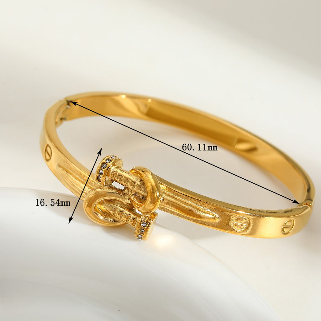 Pulsera clavo