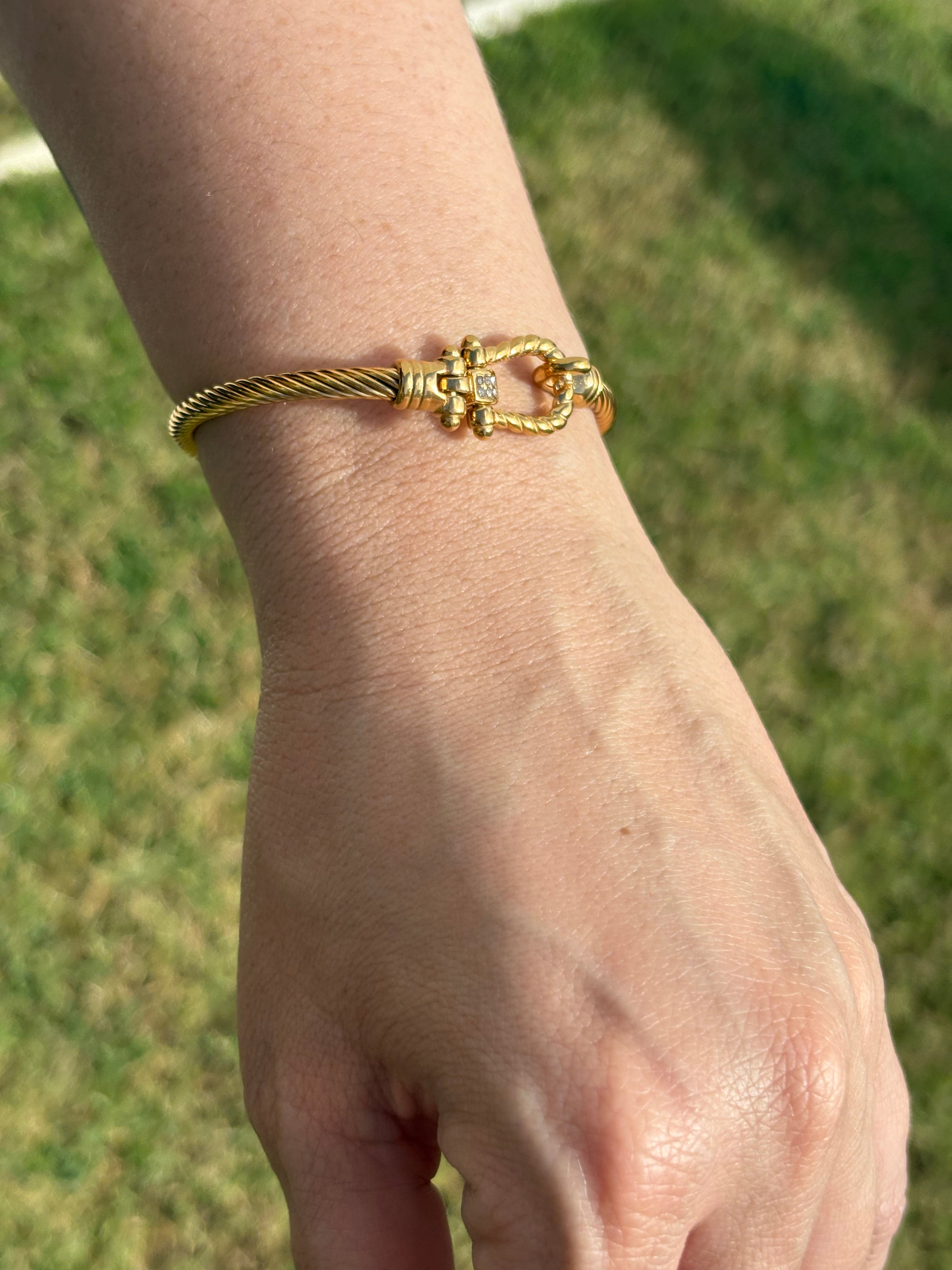 pulsera soga dorada