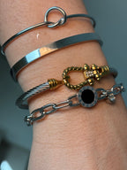 Pulsera entrelazada